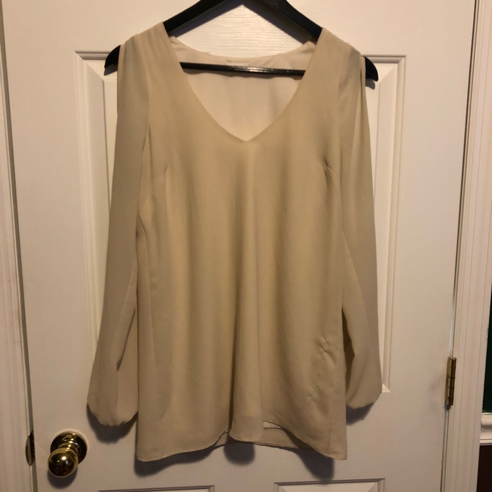Tobi Long Sleeve shirt with cold shoulder details